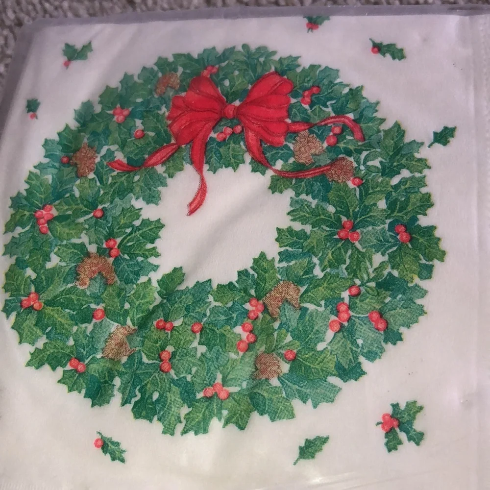 Hallmark Vintage Deadstock Beverage Napkins Packs (2)‎ Christmas Wreath Print